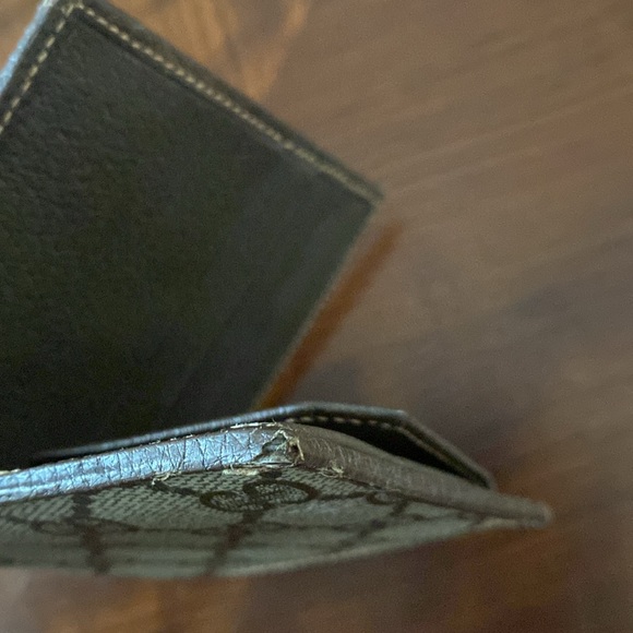 Gucci Wallet - Picture 12 of 15